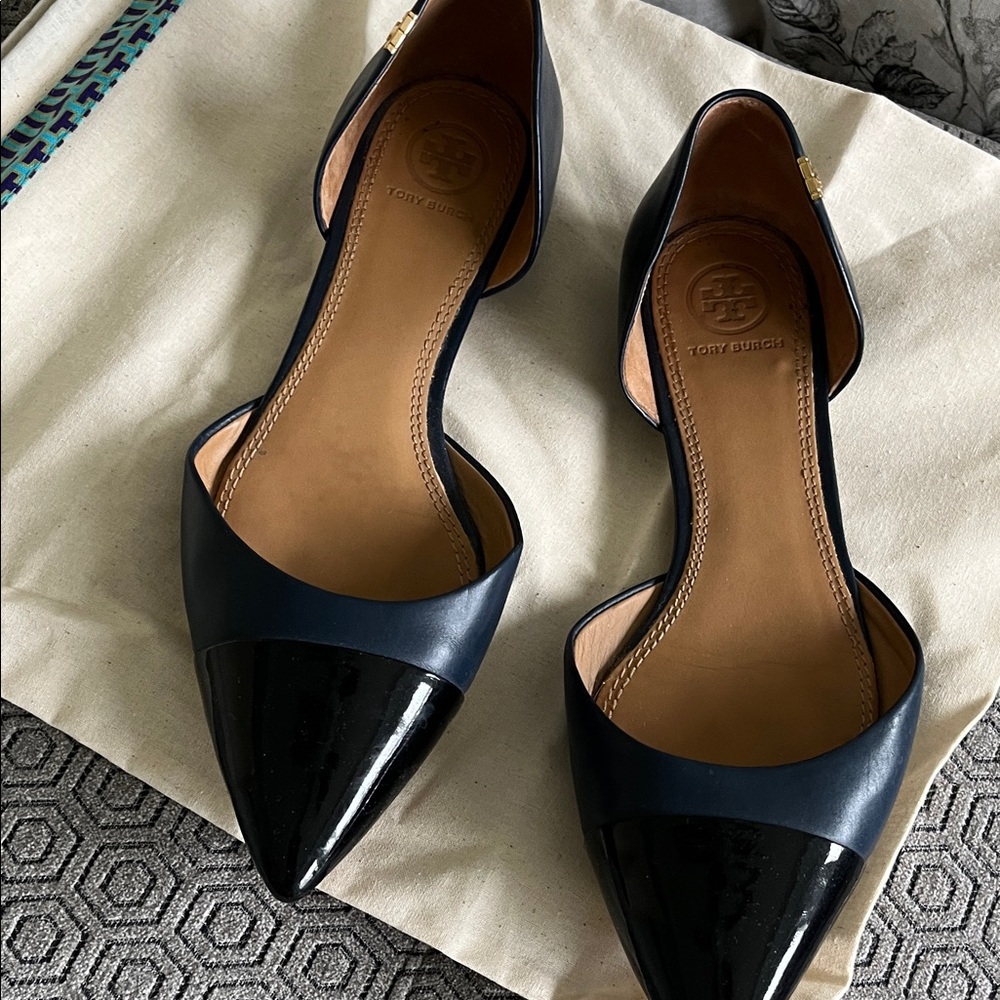 Tory Burch Navy and Black Flats